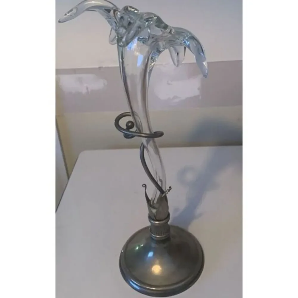 Vintage Blown Glass Lily Vase Art In Silver Tone Base Mid century‎